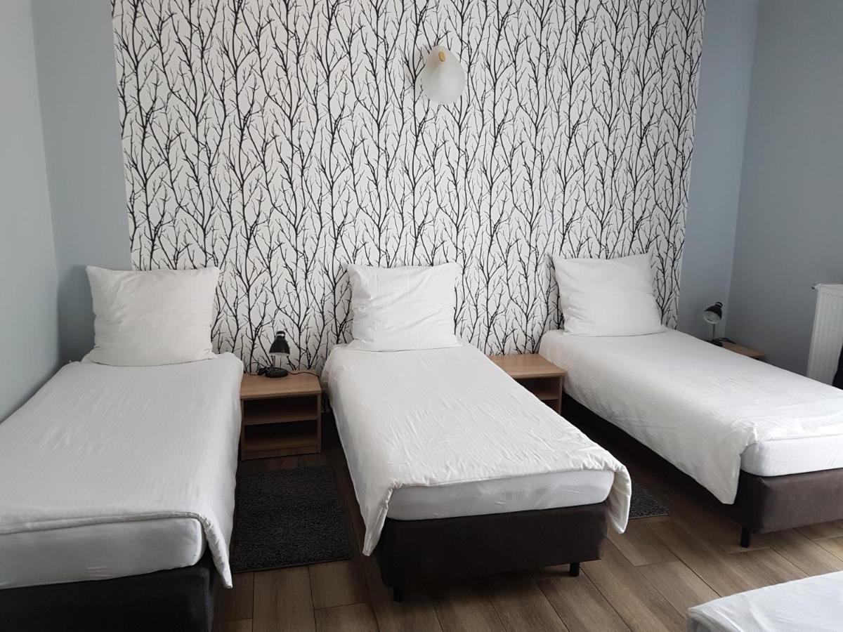 Jasminowy Gaj Bed & Breakfast Иновроцлав Екстериор снимка